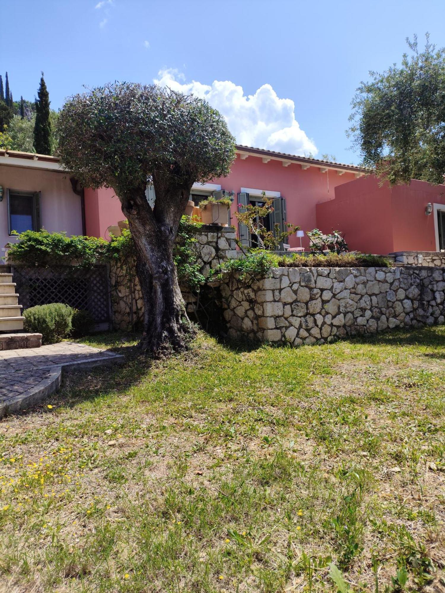 Áyios Nikítas La Casa Rossaヴィラ エクステリア 写真