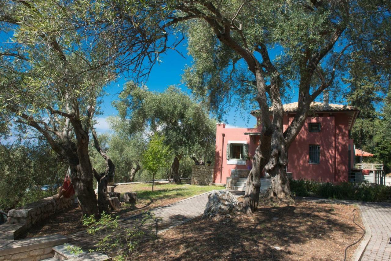 Áyios Nikítas La Casa Rossaヴィラ エクステリア 写真