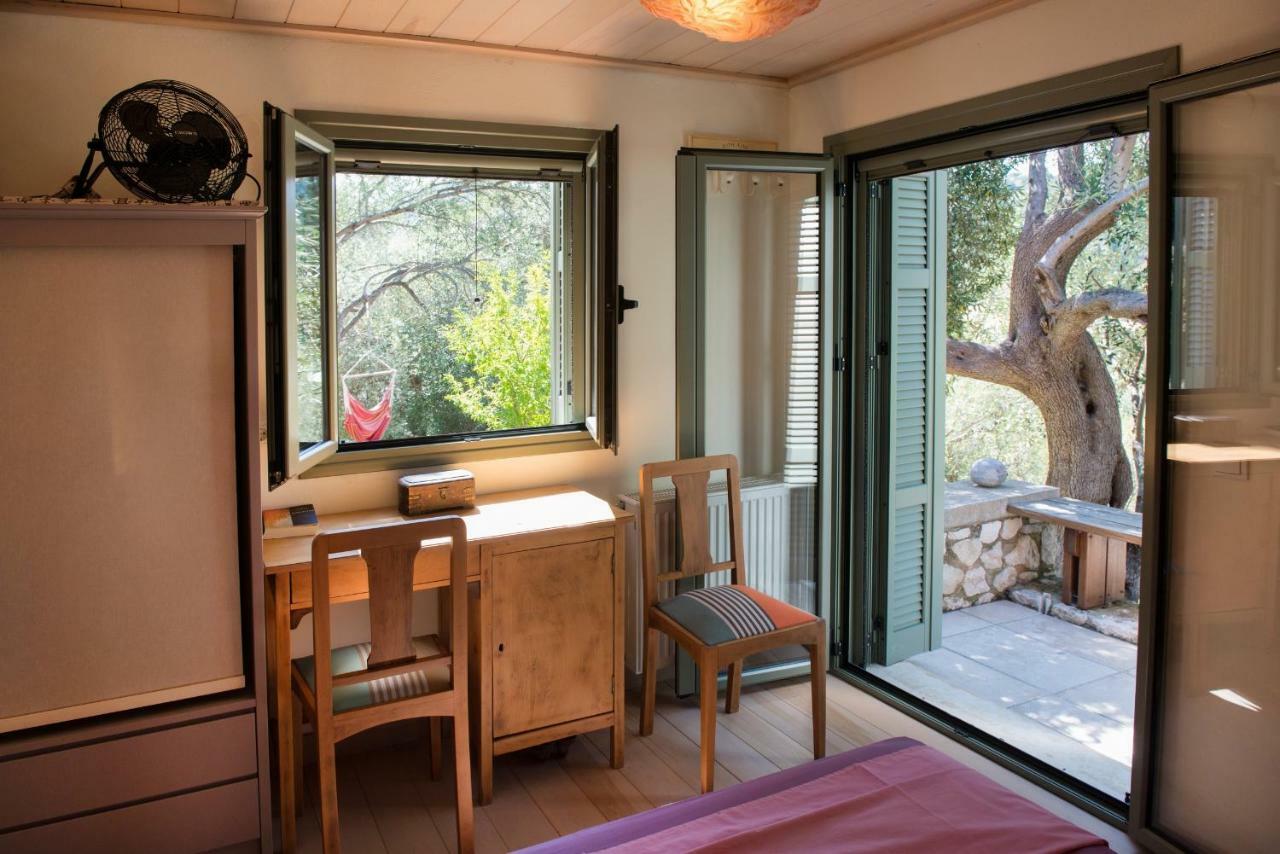 Áyios Nikítas La Casa Rossaヴィラ エクステリア 写真